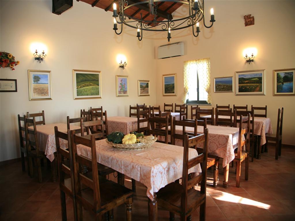 Agriturismo Toscanella Montebello Dış mekan fotoğraf